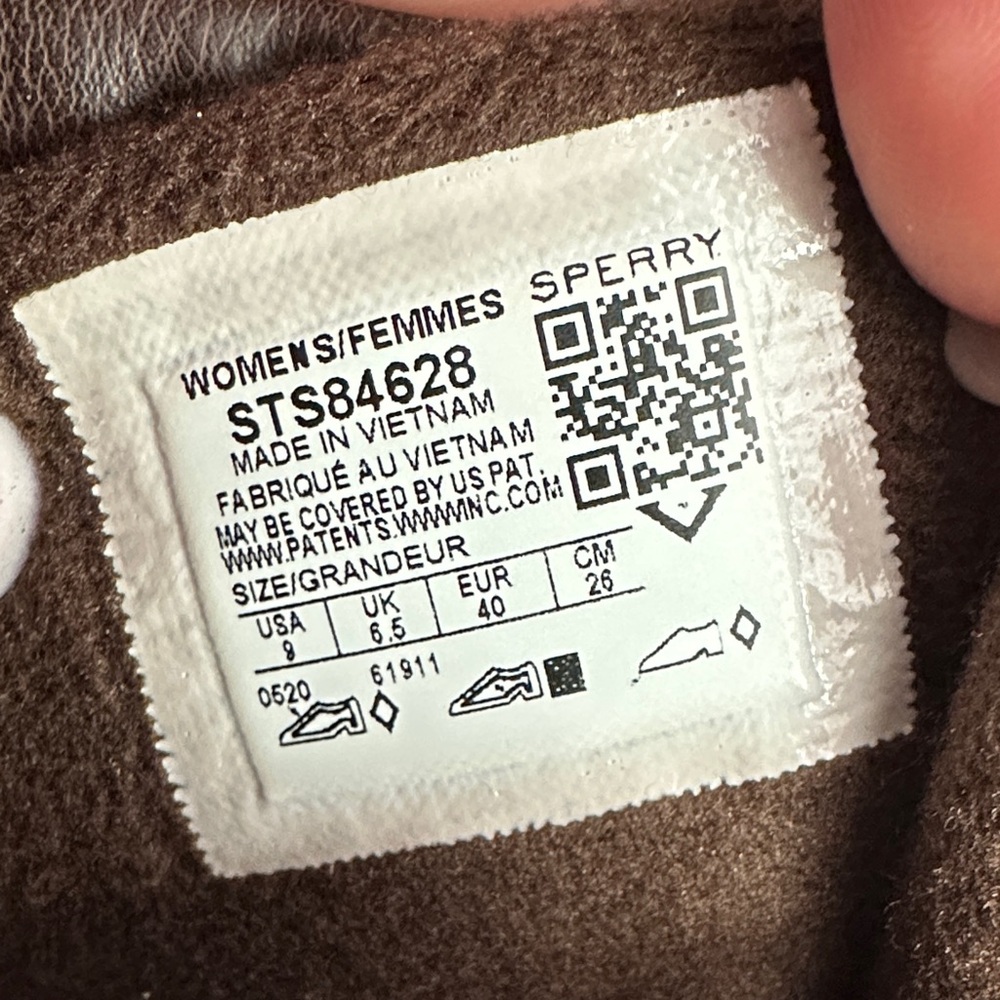 Sperry women’s Brown and Navy Boots, waterproof Duck boots, size 9 - Picture 5 of 7